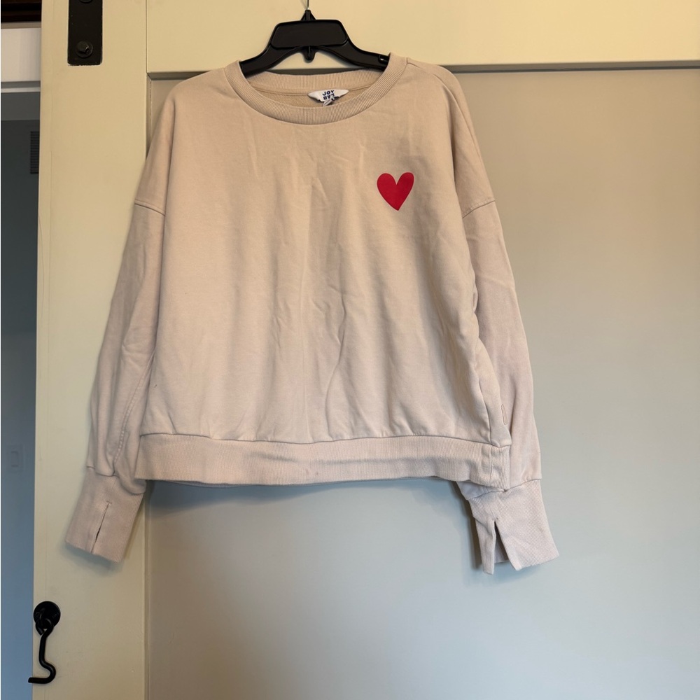 JoyLab Beige Crew Sweatshirt with Red Heart Patch
